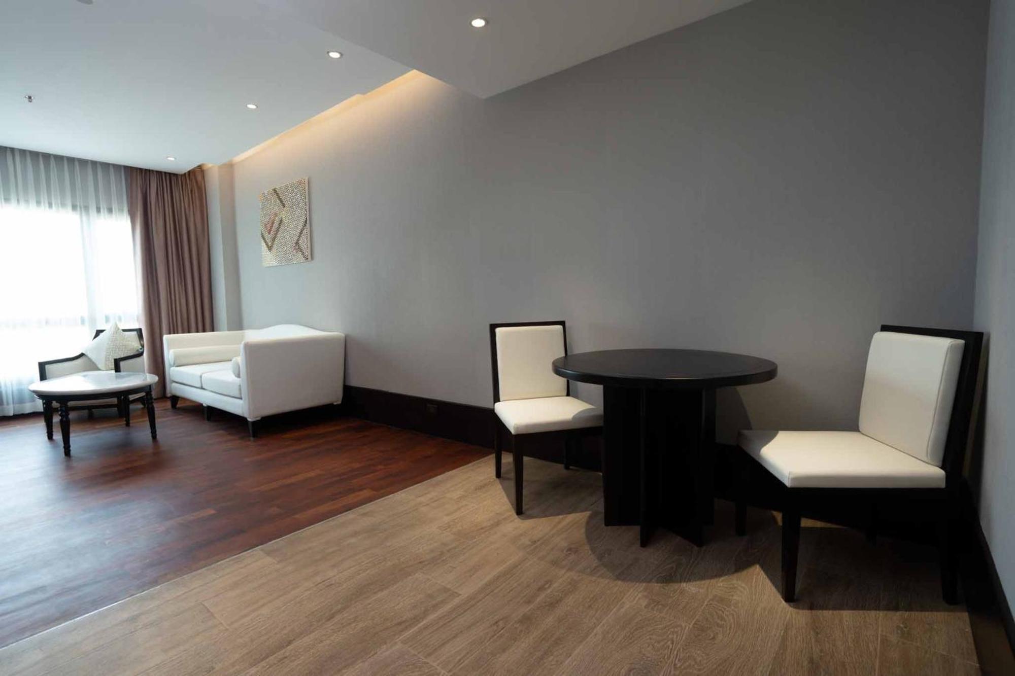 Mintra Hotel Vientiane Exterior photo
